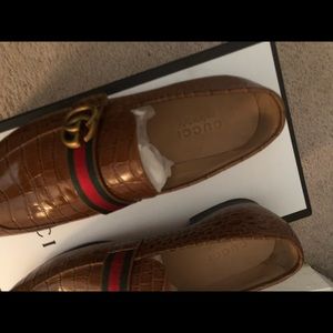 GUCCI SHOES